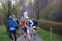 Start, 25 km przed nimi